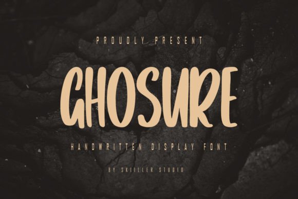 Ghosure: A Handwritten Display Font for Personalized Design
